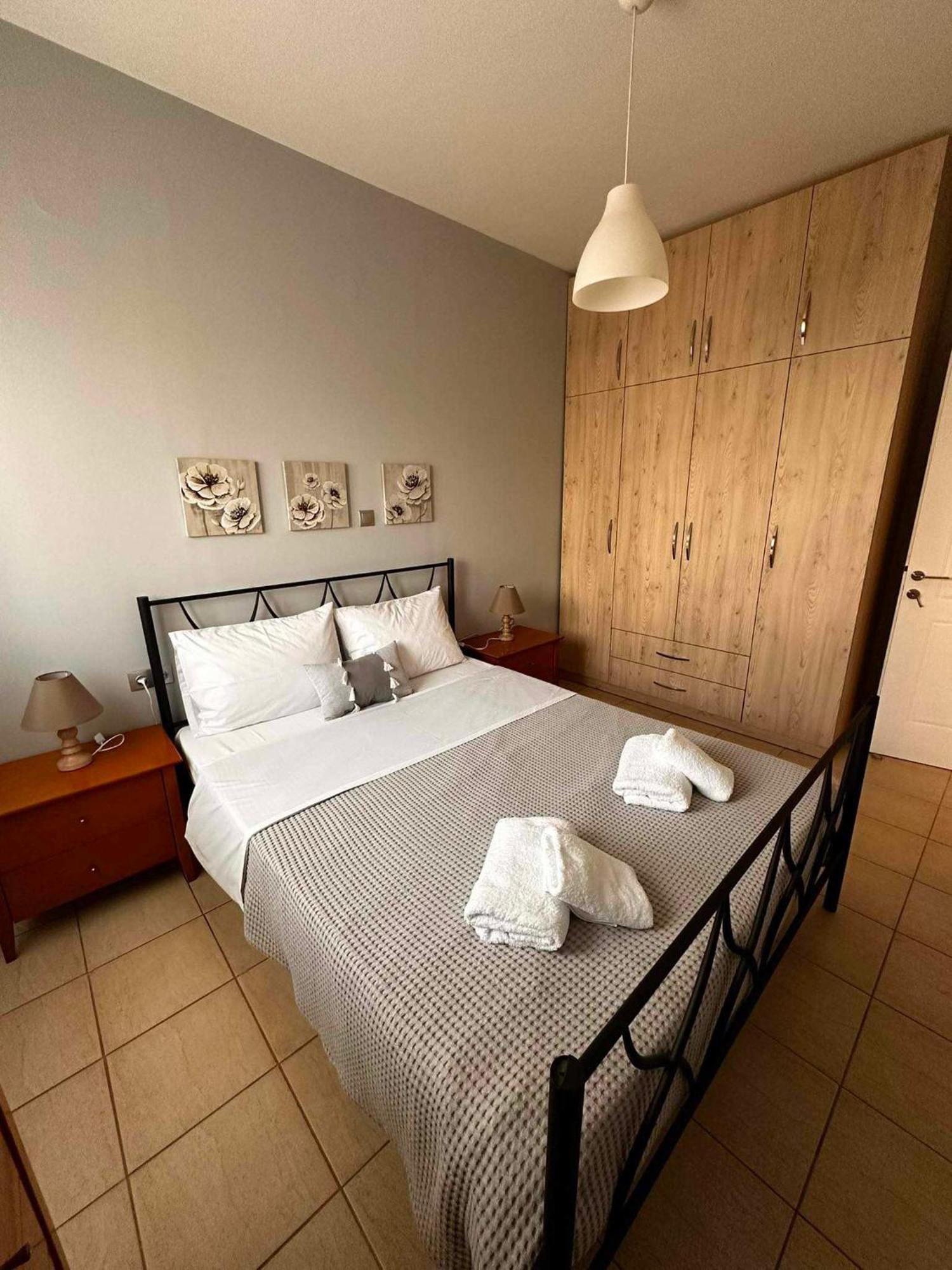 Elena'S Apartment อเล็กซานโดรโพลิส ภายนอก รูปภาพ