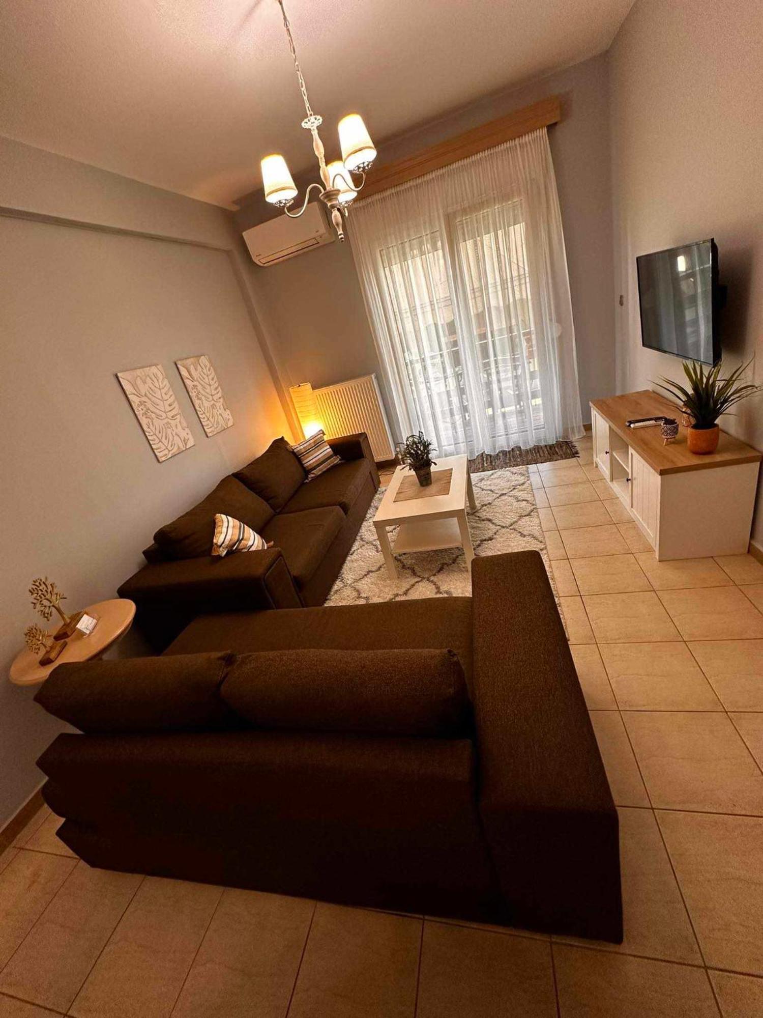 Elena'S Apartment อเล็กซานโดรโพลิส ภายนอก รูปภาพ